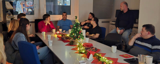 Das erste Adventskalendertürchen öffnete sich bei Seventythree Networks GmbH